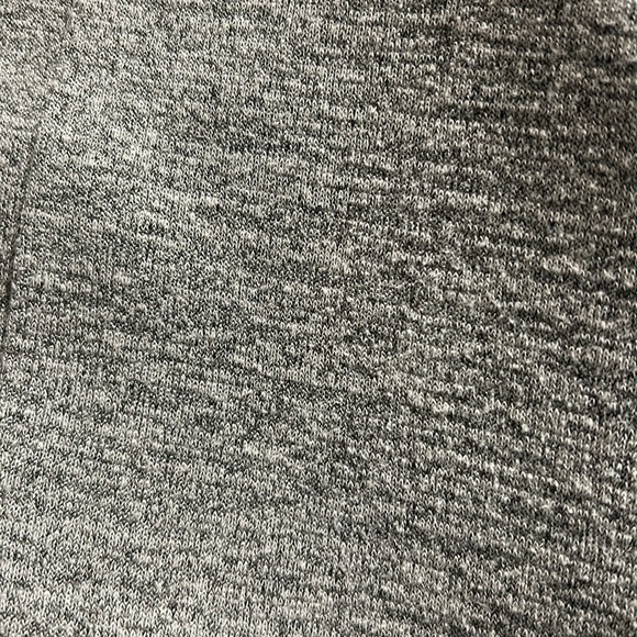 Ava&Viv v neck long sleeve top in gray heathered fabric size 2X (oversized) - Picture 7 of 7